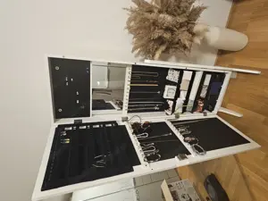 Schmuckspiegel - sehr praktisch Bild 2