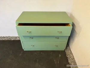 Kommode hellgrün Bild 3