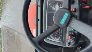 Kubota Traktor b1410