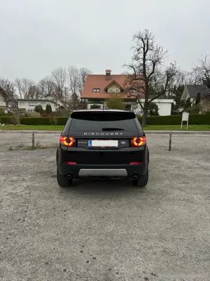 Land Rover Discovery Sport 2,0 SD4 4WD SE Aut. Bild 3