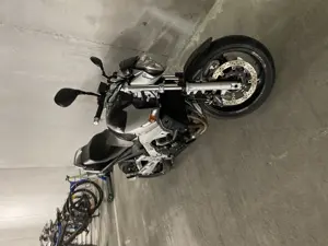 Suzuki GSR 600A Naked Bike Bild 8