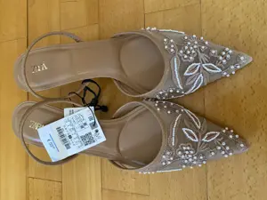 Elegante Slingback-Schuhe mit besticktem Mesh Bild 3