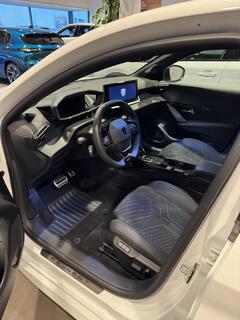 Peugeot 208 Bild 4