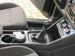 VW Touran Bild 11