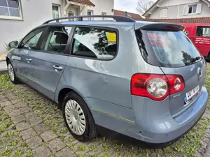 sehr gepflegter VW Passat Kombi 1.9 TDI BlueMotion Bild 4