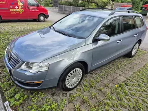 sehr gepflegter VW Passat Kombi 1.9 TDI BlueMotion Bild 9