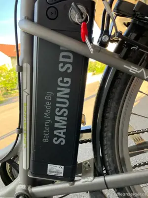 Fahrrad E-bike city Bild 3