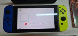 Nintendo Switch OLED  Bild 2