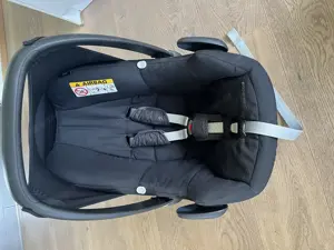Maxi Cosi Rock Babyschale 