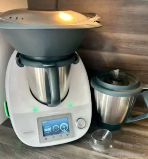Thermomix TM5 inkl. Zubehör 