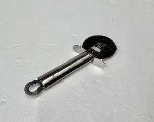 Pizzaschneider, Pizzaroller, Pizza Cutter, Teigrad