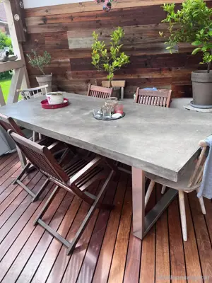 Terrassenbetontisch Bild 3