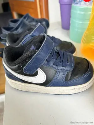  Crocs (22)   Nike (22)  Bild 3