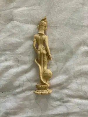 Figur Tempeltänzerin mit Kobra Bild 3