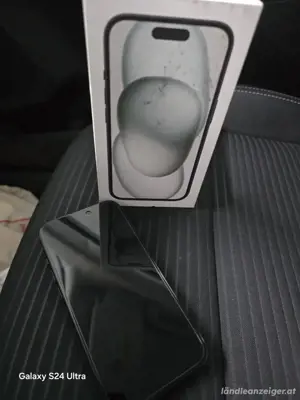 ..iPhone 15