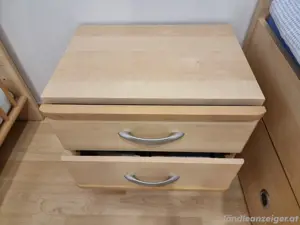 Nachtkästchen Bild 4