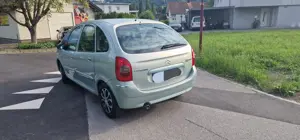 Citro n Xsara Picasso 1.6l Kombi Family Van  Bild 3