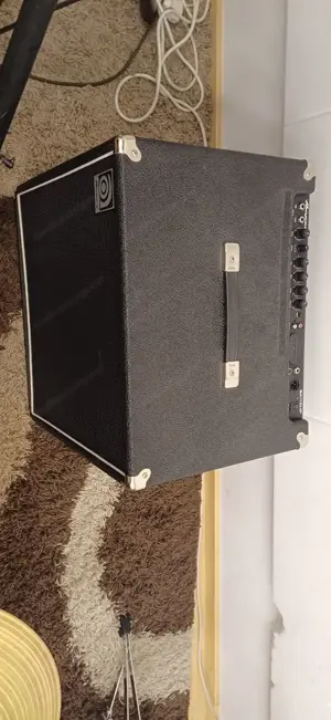 Ampeg BA115 HP Bass-Combo Bass Amp Verstärker Bild 7