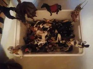 Schleich Tiere und Figuren BOX inklusive Bauernhof Holz geschnitzt  Bild 5