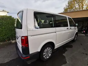 VW Bus T6 Kombi mit kurzem Radstand Bild 5