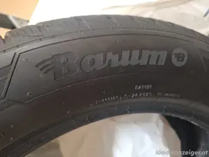 Barum Winterreifen 235 55 R19 105V Bild 2