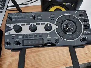 Pioneer RMX 1000