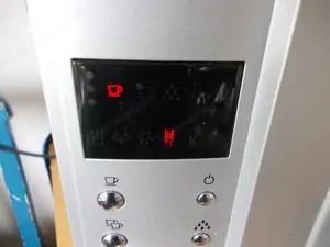 JURA IMPRESSA E 25, Typ 646 mit Reperatur Servicebedarf Bild 5