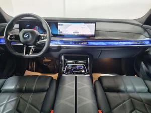 BMW i7 Bild 8