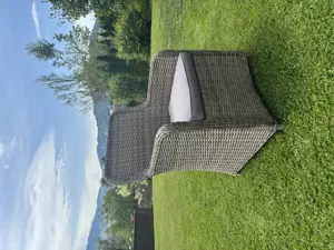 Gartentisch mit 8 Stühlen Bild 2