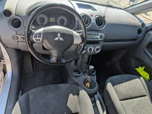 Mitsubishi Colt Colt 3dr 1,1 MPI Inform Clear Tec Inform Bild 6