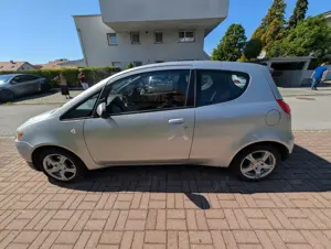 Mitsubishi Colt Colt 3dr 1,1 MPI Inform Clear Tec Inform Bild 3