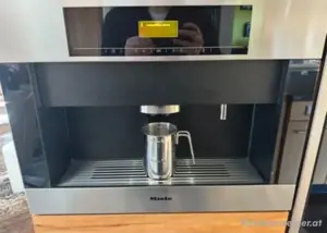 Miele Kaffeemaschine CVA5065  ( Einbau Kaffeemaschine ) Bild 2
