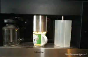 Miele CVA 6800 Kaffeevollautomat  Einbaugerät  Bild 2