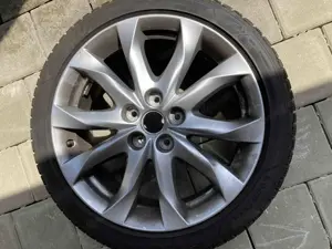 Winterreifen mit Alufelgen Mazda