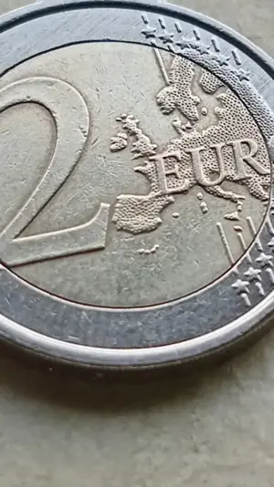 2  euro  2023 j Elbphilharmonie hamburg deutschland  Bild 5