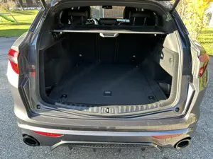 Alfa Romeo Stelvio - Veloce 2,2 16V 210PS AT8 Q4 Bild 10