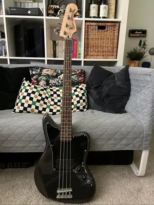 Squier Affinity Jaguar Bass