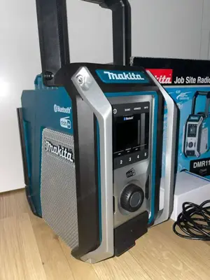 MAKITA DMR 115 Baustellenradio Job Site Radio Bild 3