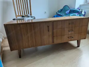 Sideboard zu verschenken