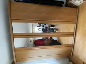 Kleiderkasten gratis gegen Abholung Bild 2