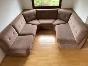 Gepflegte Sitzgruppe zu verschenken