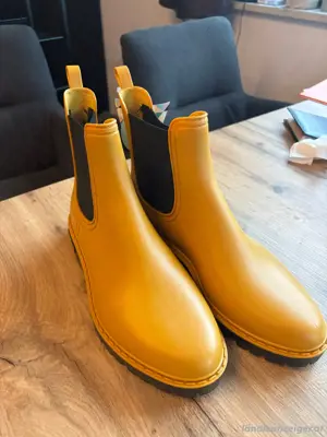Gummi Stiefelette Bild 2