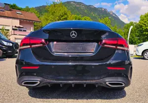 Mercedes-Benz A-Klasse A 180 Limousine Automatik AMG-Line Limousine Bild 4