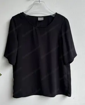 Feines schwarzes kurzarm Ober von Vero Moda