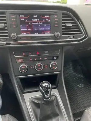 Seat Leon ST Style 4Drive TDI CR Bild 4