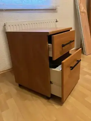 Rollcontainer Kirschoptik Bild 2