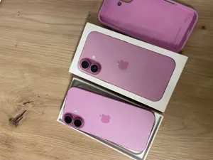 iPhone 16 Pink 128 gb Bild 4