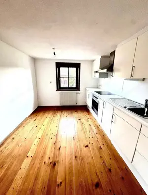 Günstige Wohnung zu vermieten  Bild 2