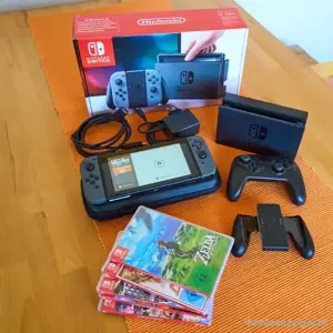 Nintendo Switch spielkonsole wie neu zustand mit 5 Videospiele und OVP .