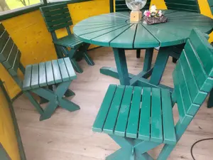 Gartengarnitur, Holz massiv, runderTisch DM 1,3 m und 6 Sessel  Bild 2
